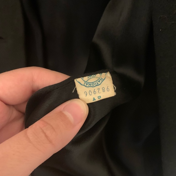 Parkmoor New York Black Wool Coat w Brown Fur Collar and Cuffs - Picture 8 of 11